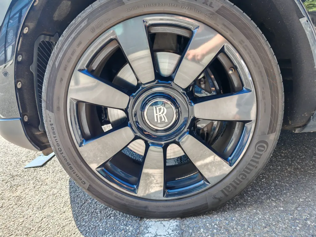 2021 Black Badge Cullinan