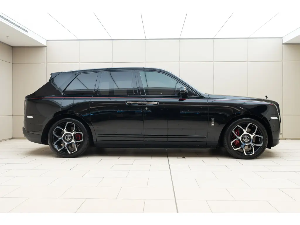 2021 Black Badge Cullinan