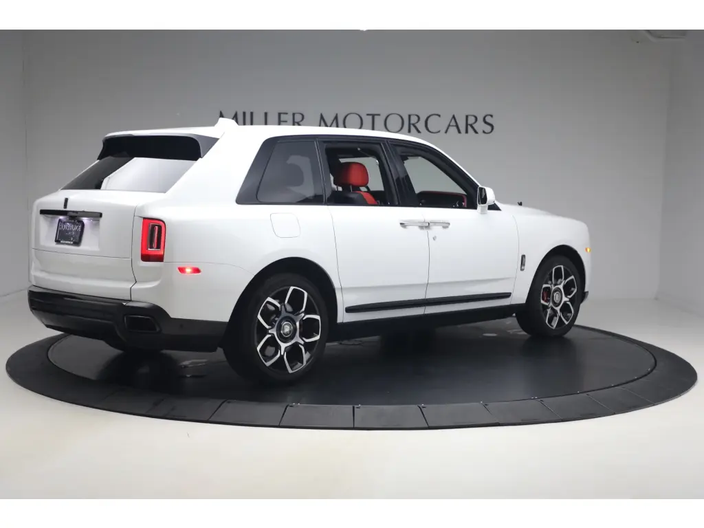 2021 Black Badge Cullinan