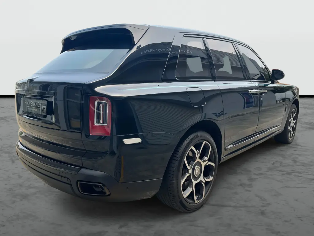 2022 Black Badge Cullinan