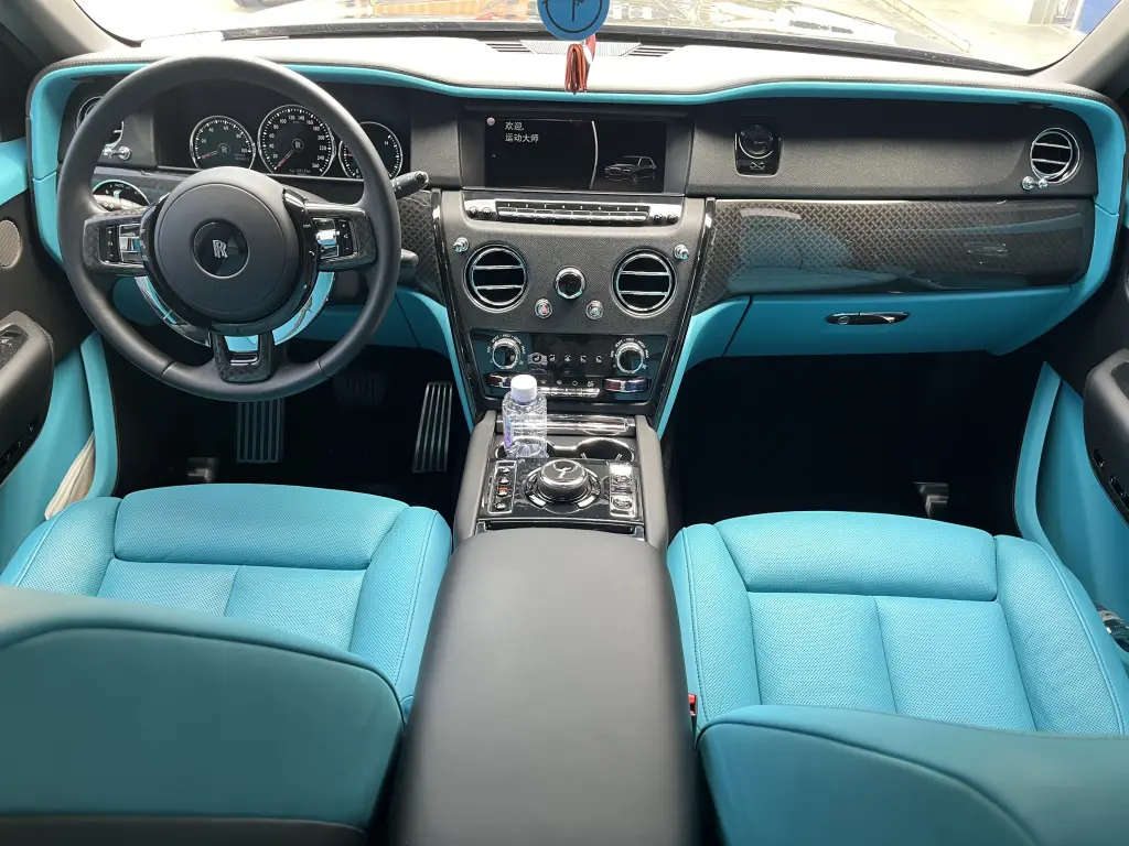 2022 Black Badge Cullinan