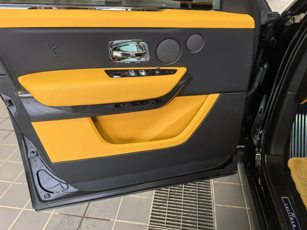 2022 Black Badge Cullinan