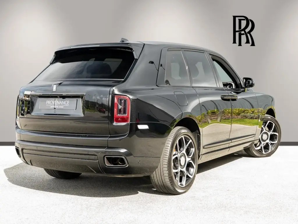 2022 Black Badge Cullinan