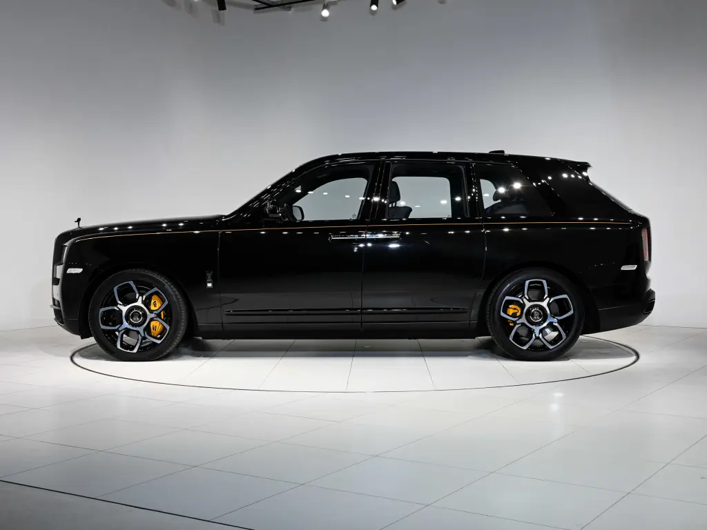 2022 Black Badge Cullinan