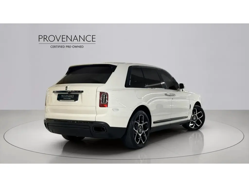 2022 Black Badge Cullinan