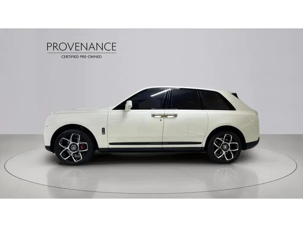 2022 Black Badge Cullinan