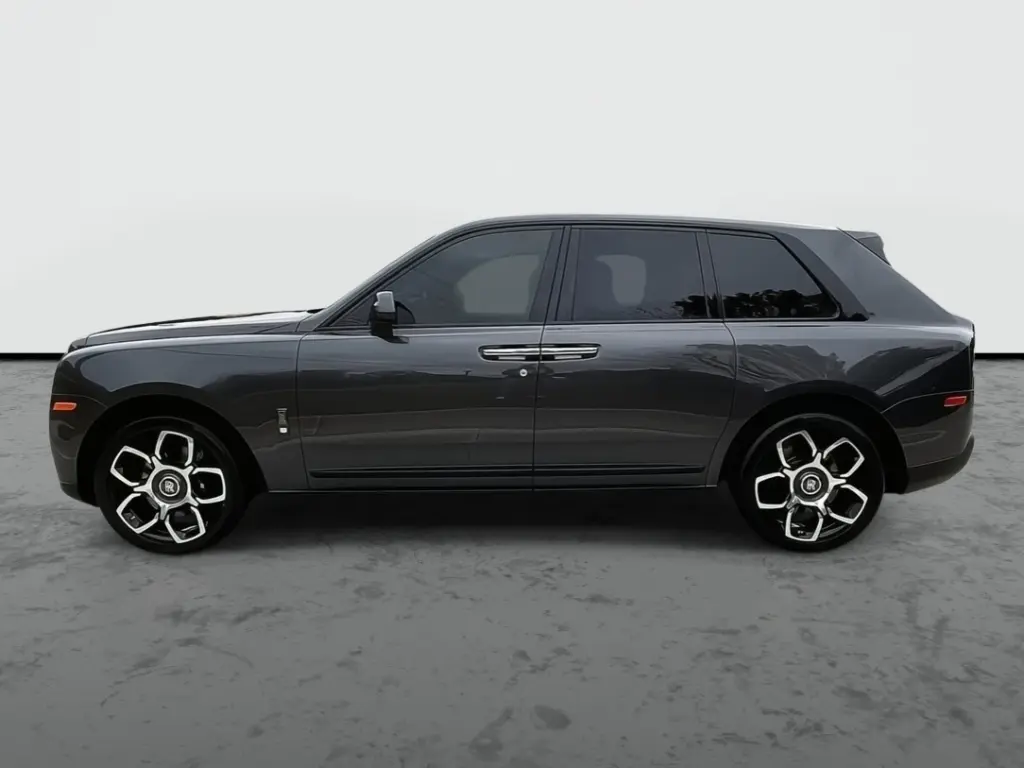 2022 Black Badge Cullinan