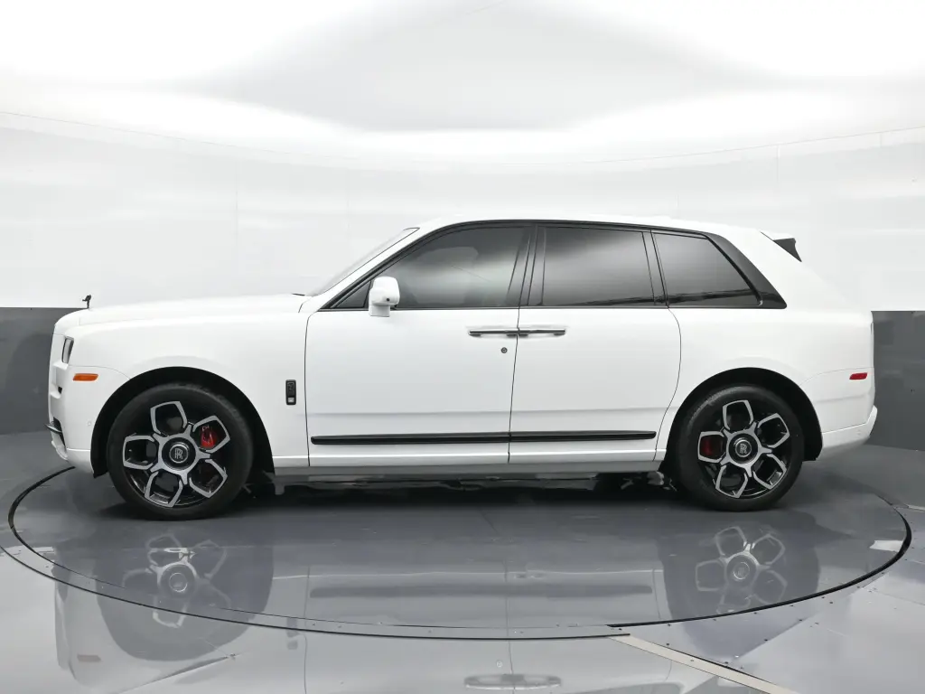2022 Black Badge Cullinan