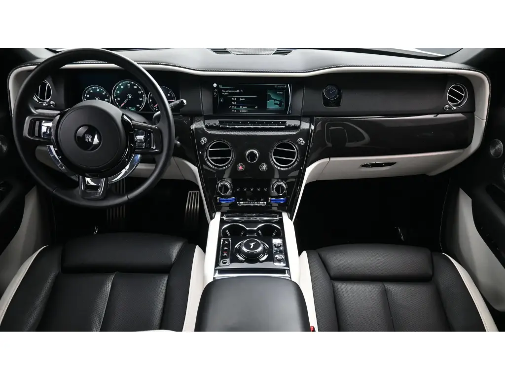 2022 Black Badge Cullinan