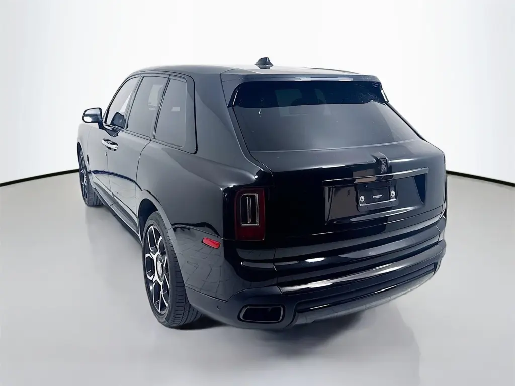 2022 Black Badge Cullinan