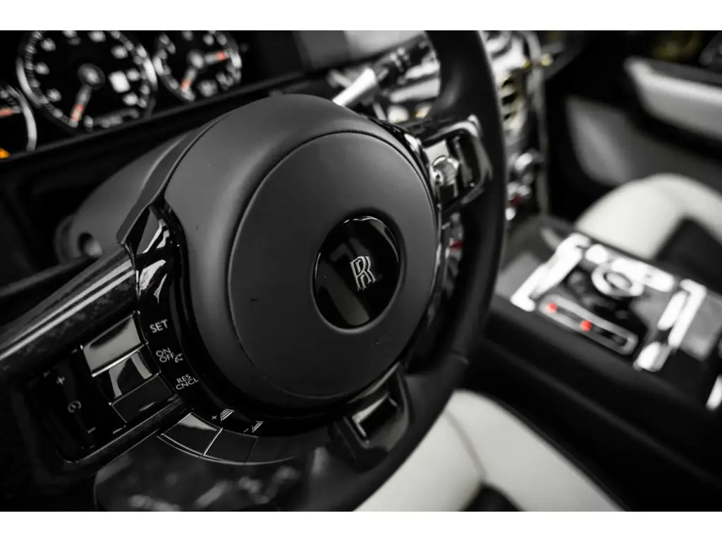 2022 Black Badge Cullinan