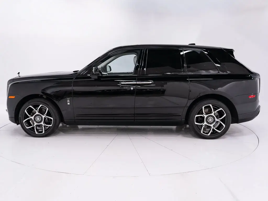 2022 Black Badge Cullinan