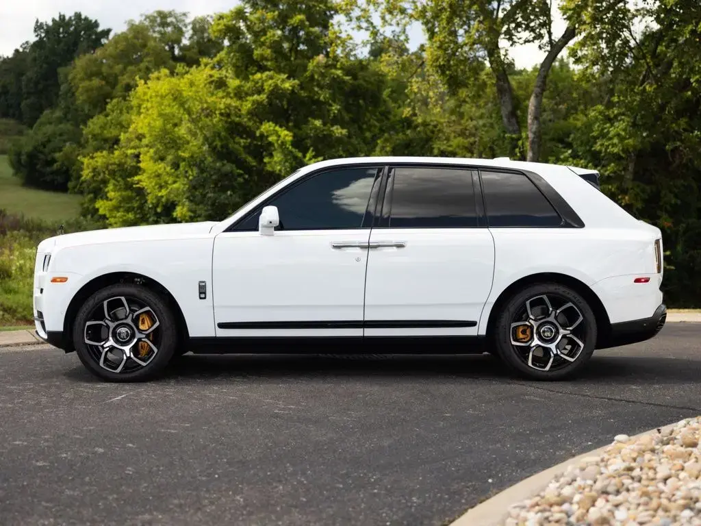 2022 Black Badge Cullinan