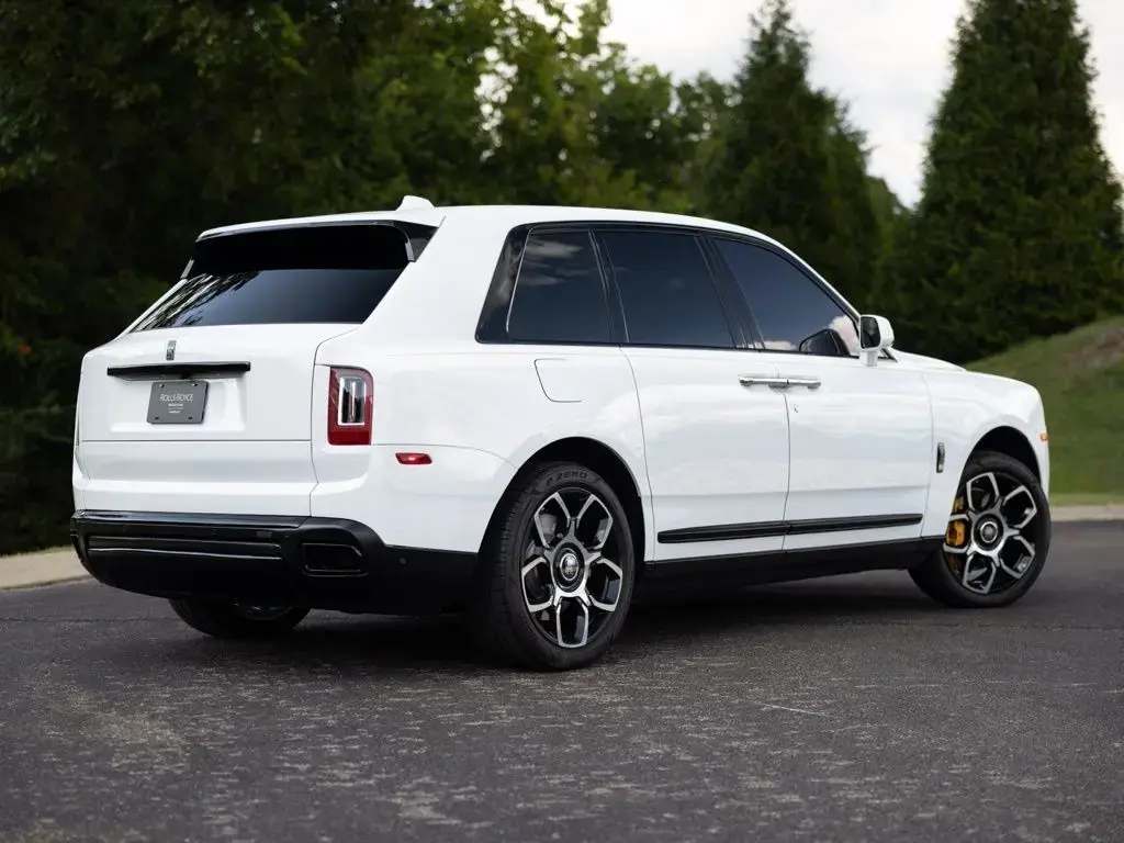 2022 Black Badge Cullinan