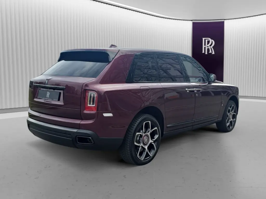 2023 Black Badge Cullinan