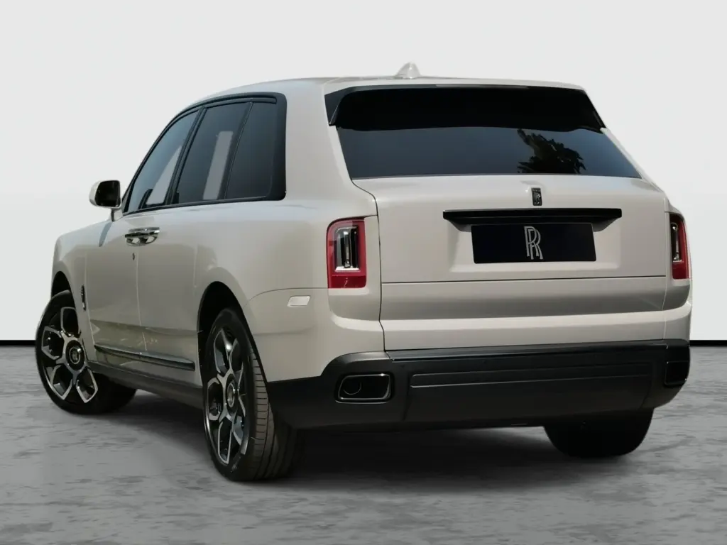 2023 Black Badge Cullinan