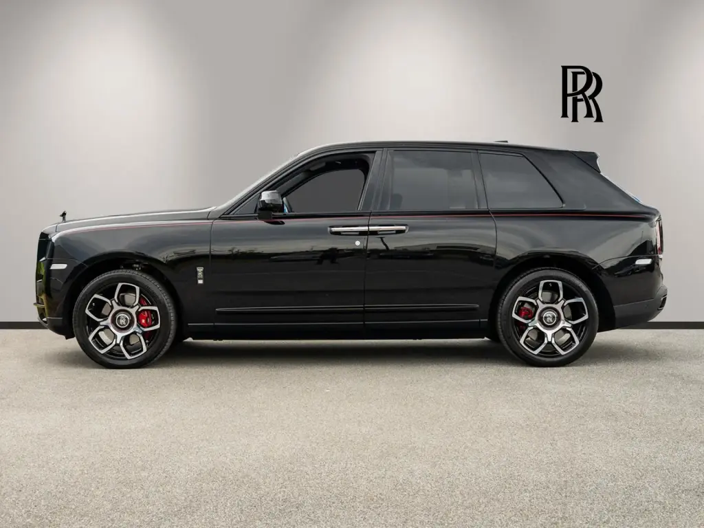 2023 Black Badge Cullinan