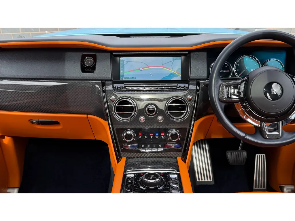 2023 Black Badge Cullinan