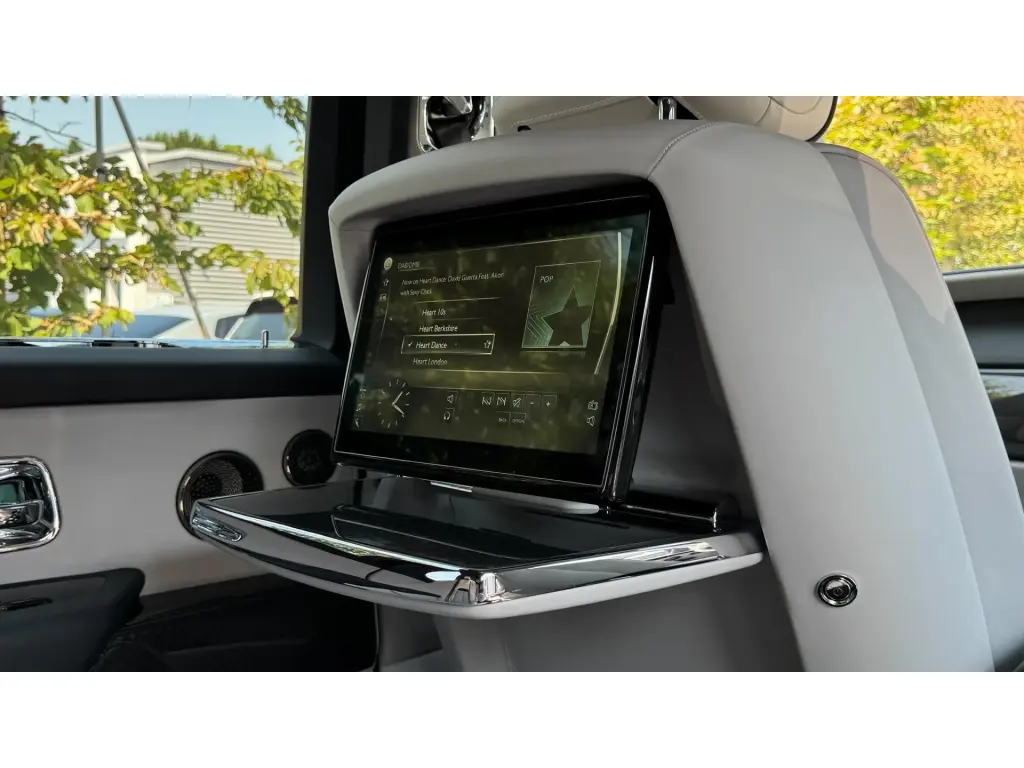 2023 Black Badge Cullinan