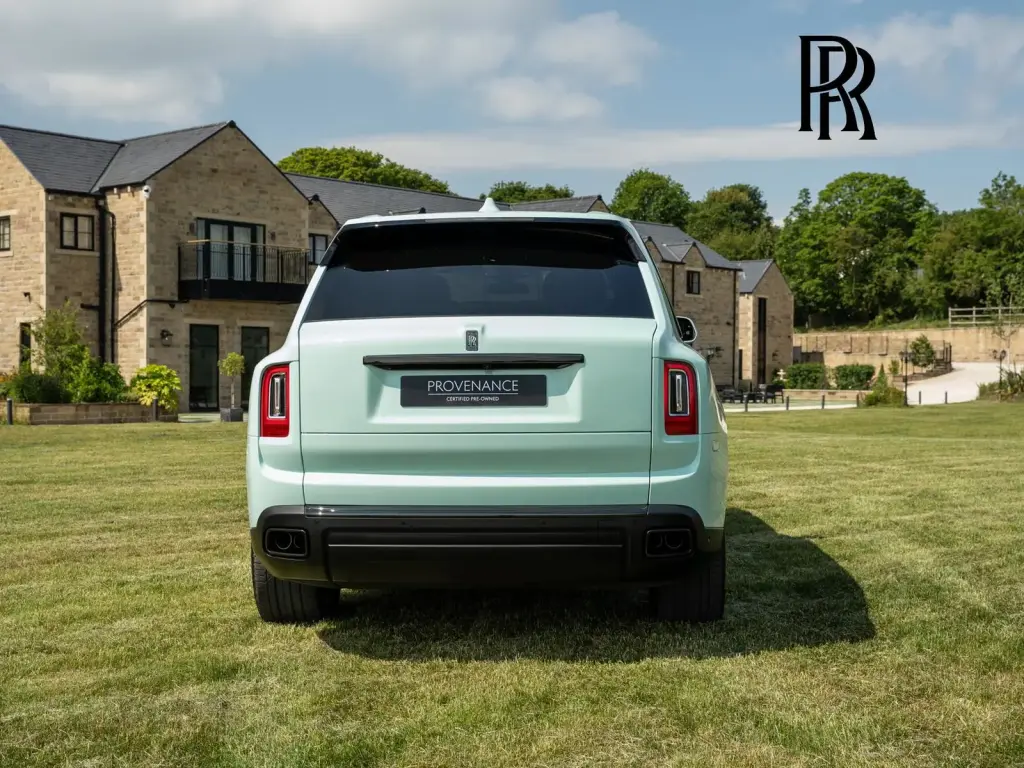 2023 Black Badge Cullinan