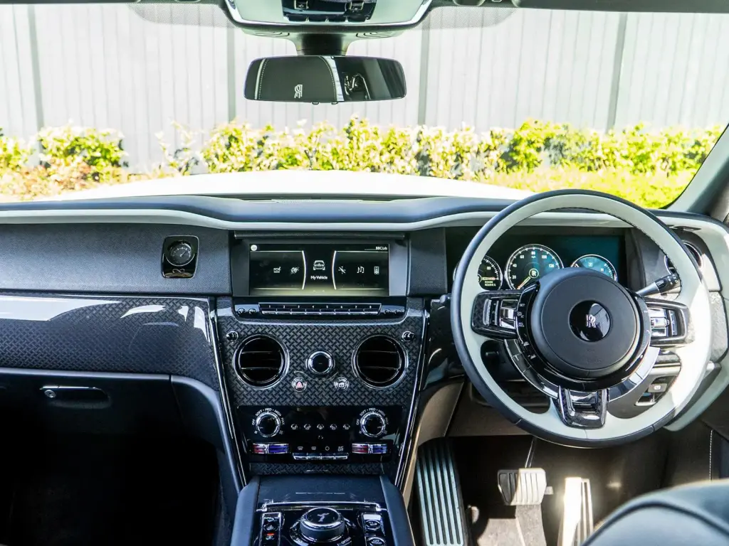 2023 Black Badge Cullinan
