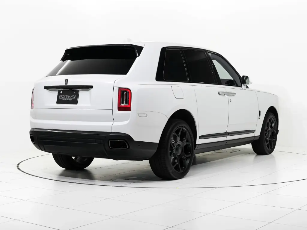 2023 Black Badge Cullinan