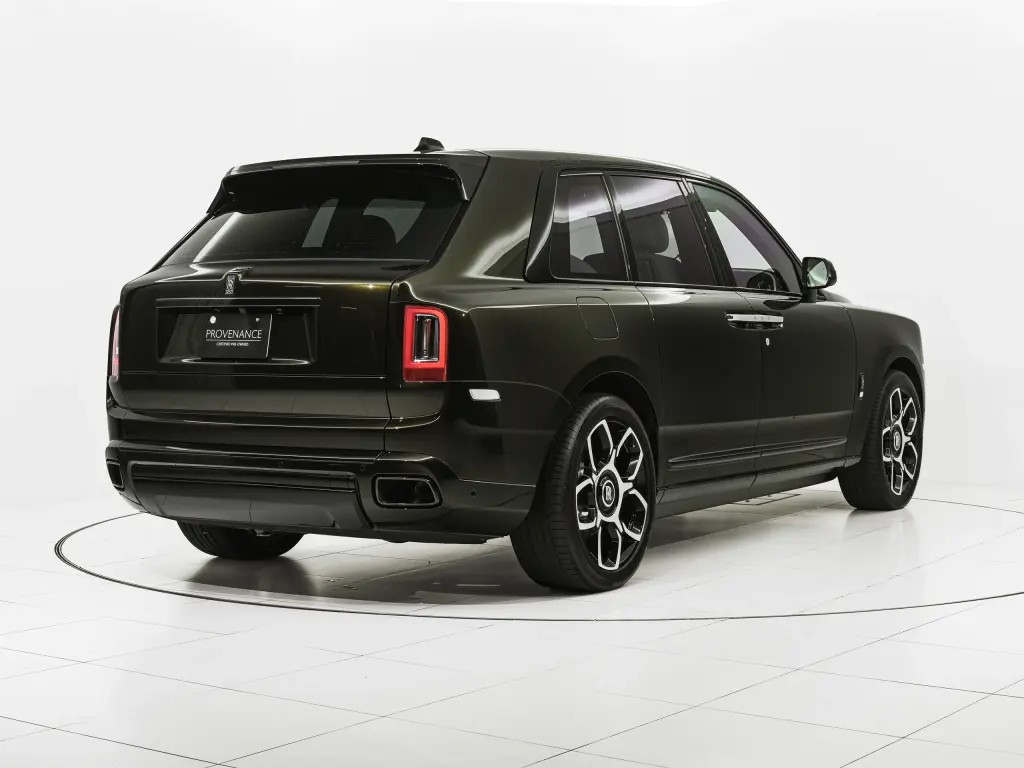 2023 Black Badge Cullinan