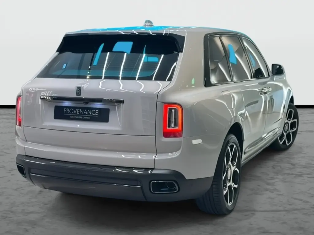 2023 Black Badge Cullinan