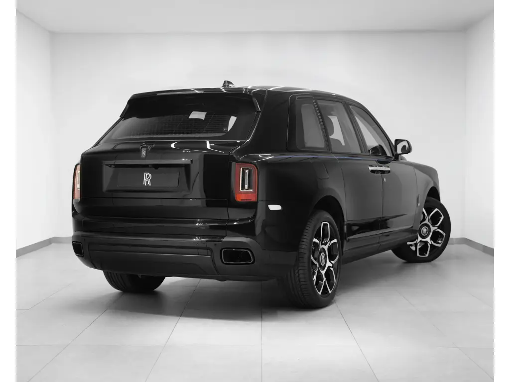 2023 Black Badge Cullinan