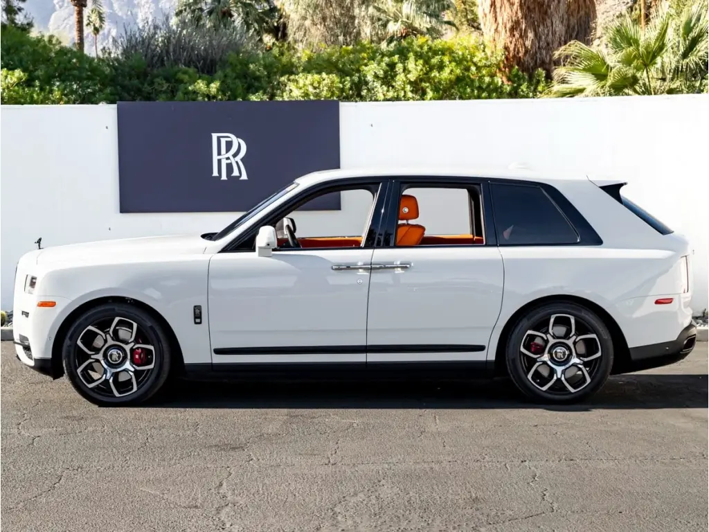 2023 Black Badge Cullinan