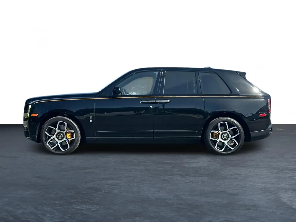 2023 Black Badge Cullinan