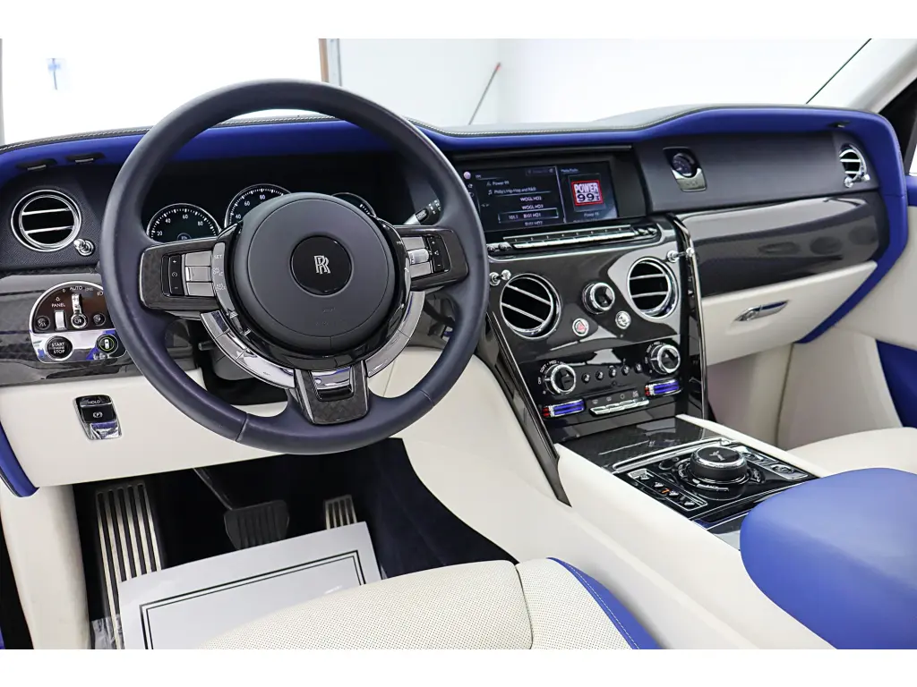2023 Black Badge Cullinan