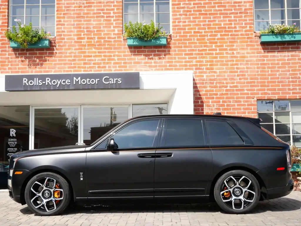 2023 Black Badge Cullinan