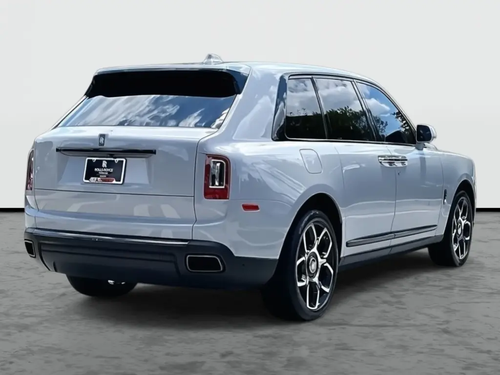 2023 Black Badge Cullinan