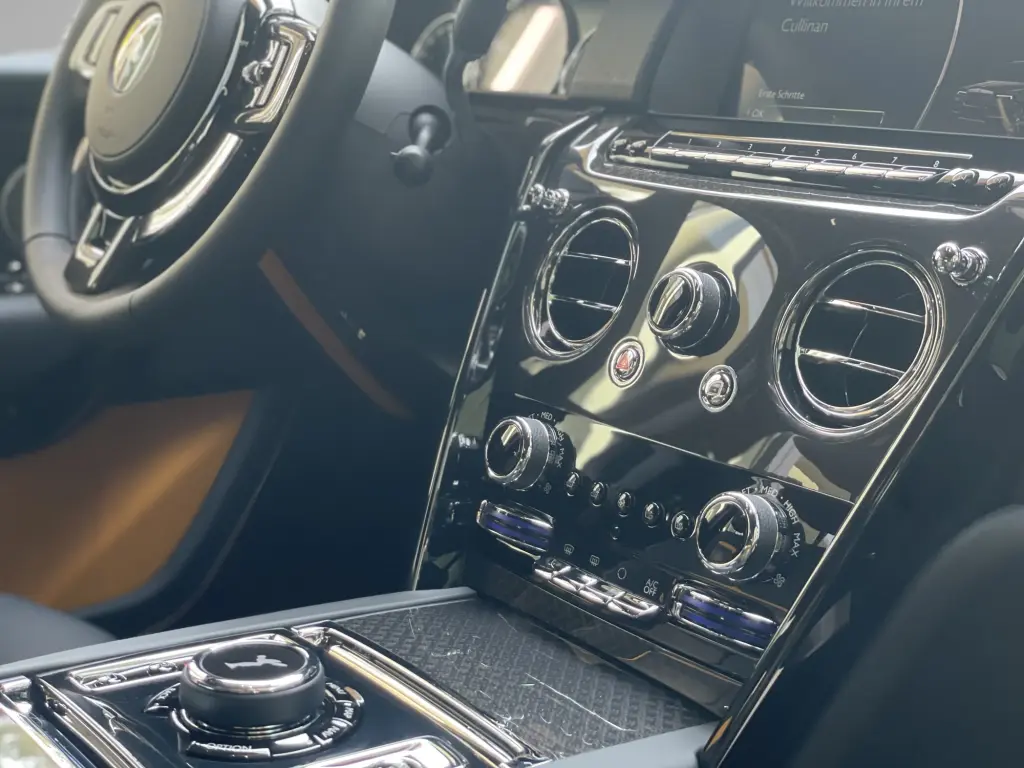 2024 Black Badge Cullinan