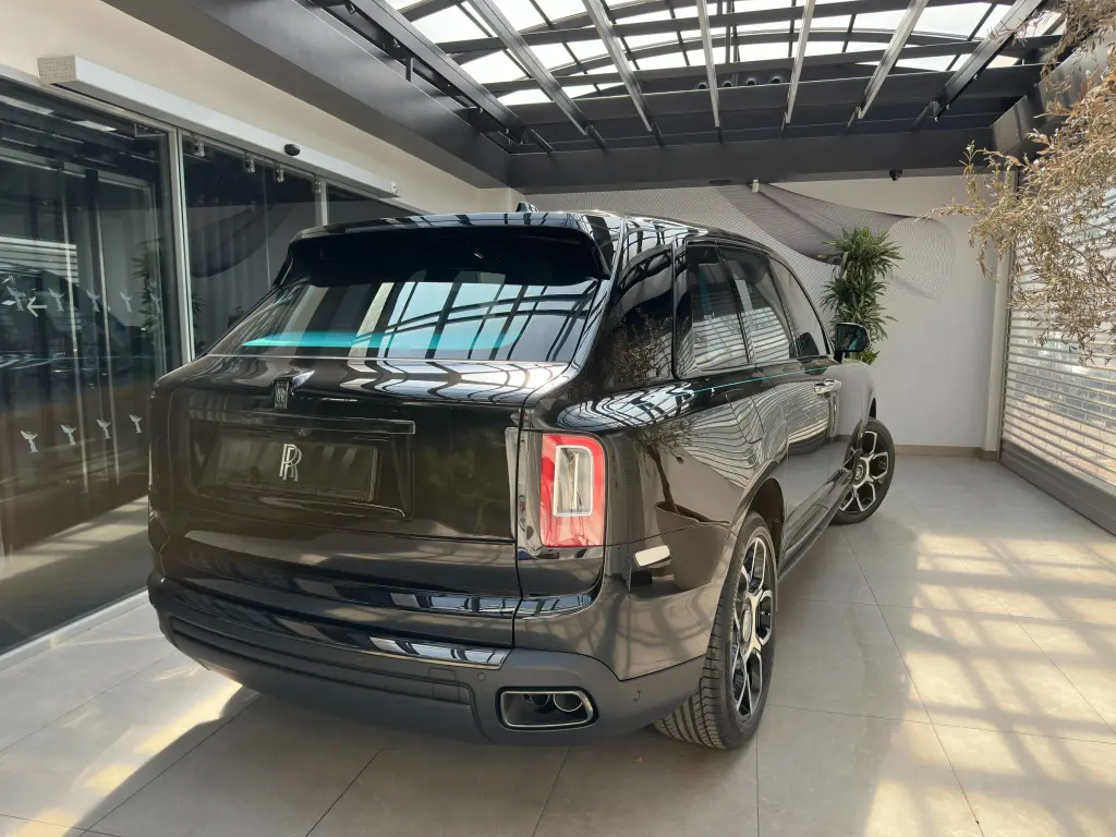 2024 Black Badge Cullinan