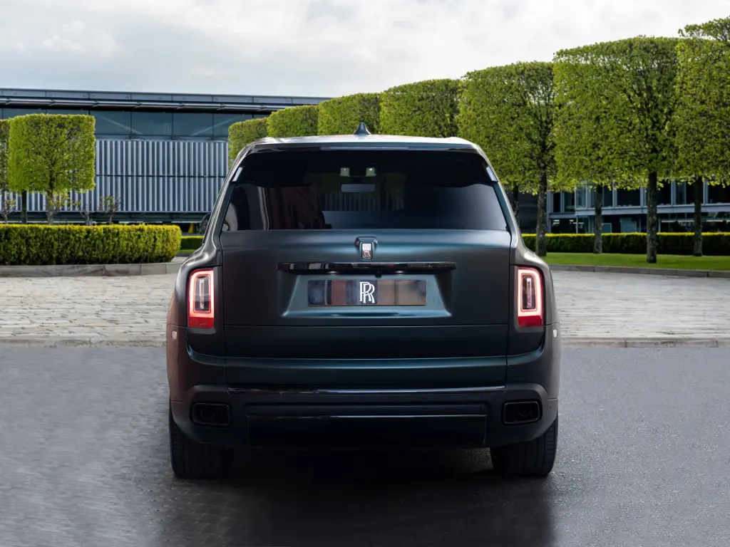 2024 Black Badge Cullinan