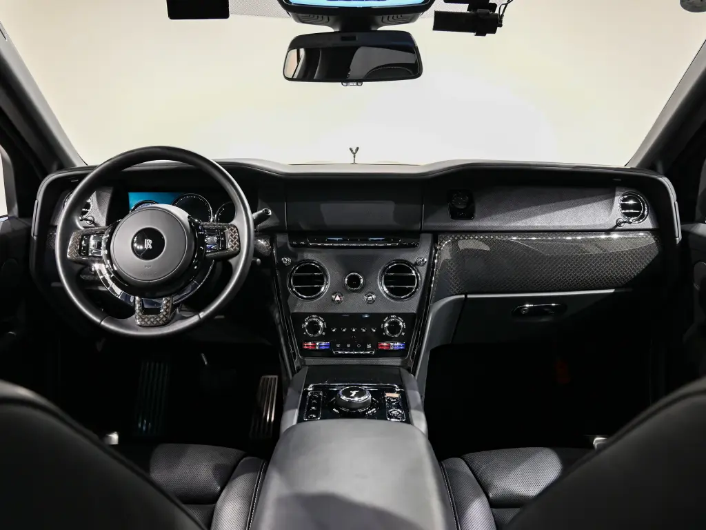 2024 Black Badge Cullinan