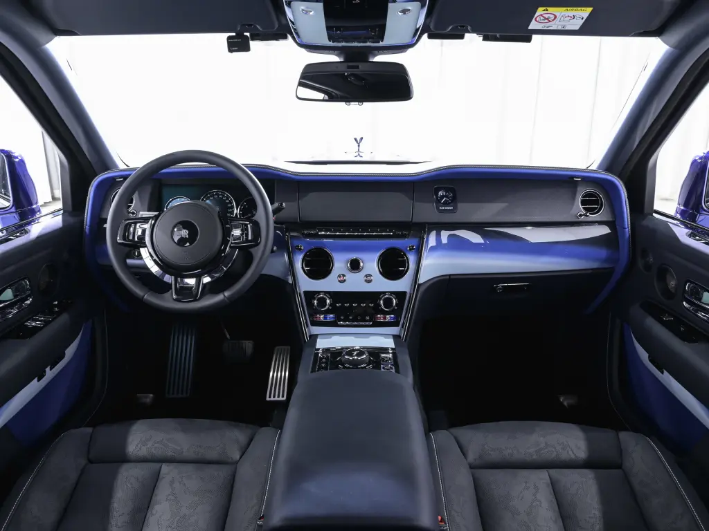 2024 Black Badge Cullinan