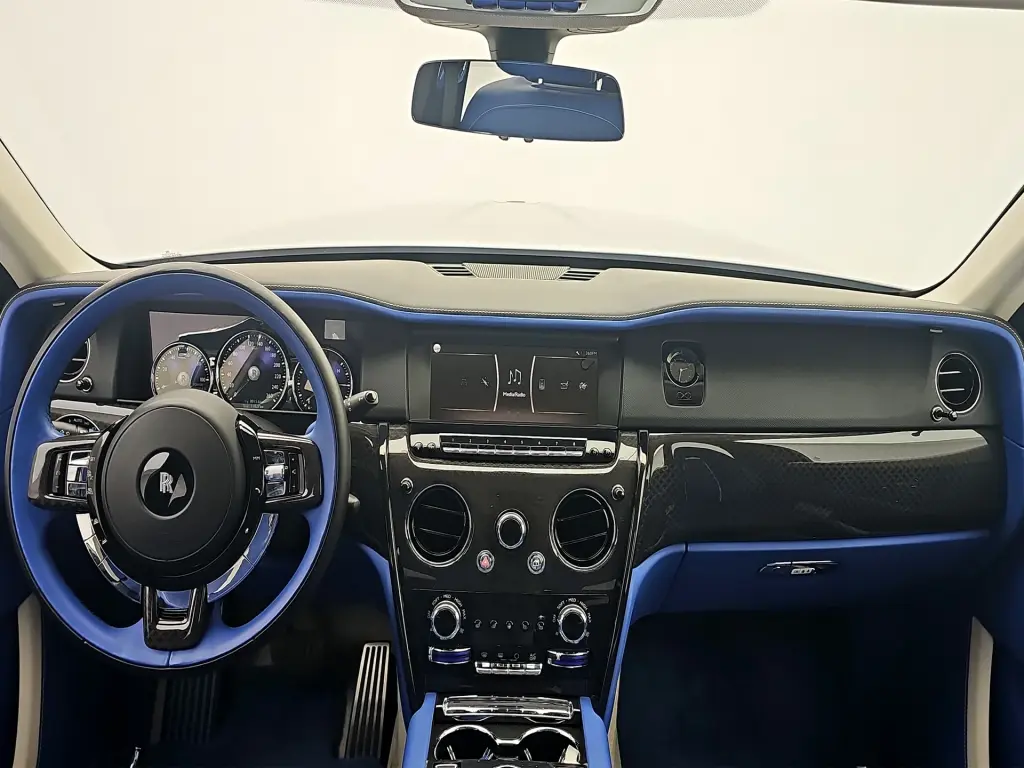 2024 Black Badge Cullinan