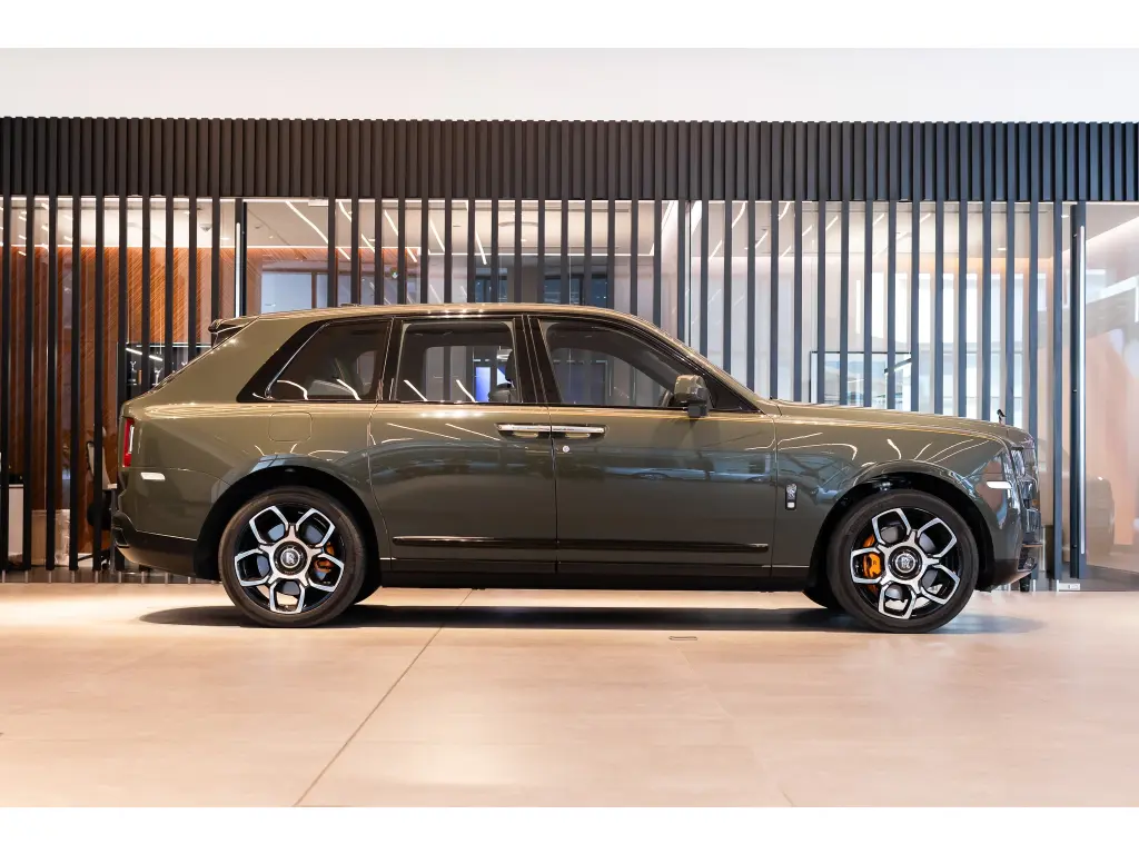2024 Black Badge Cullinan