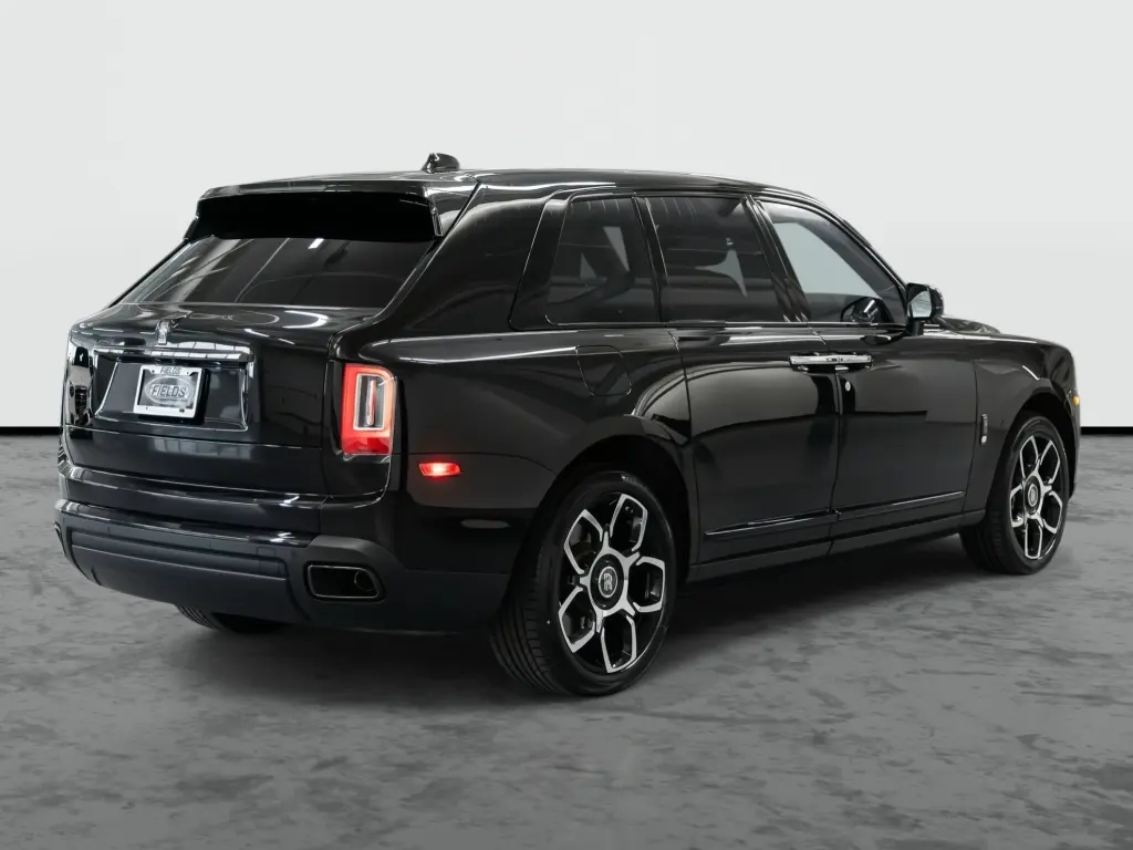 2024 Black Badge Cullinan