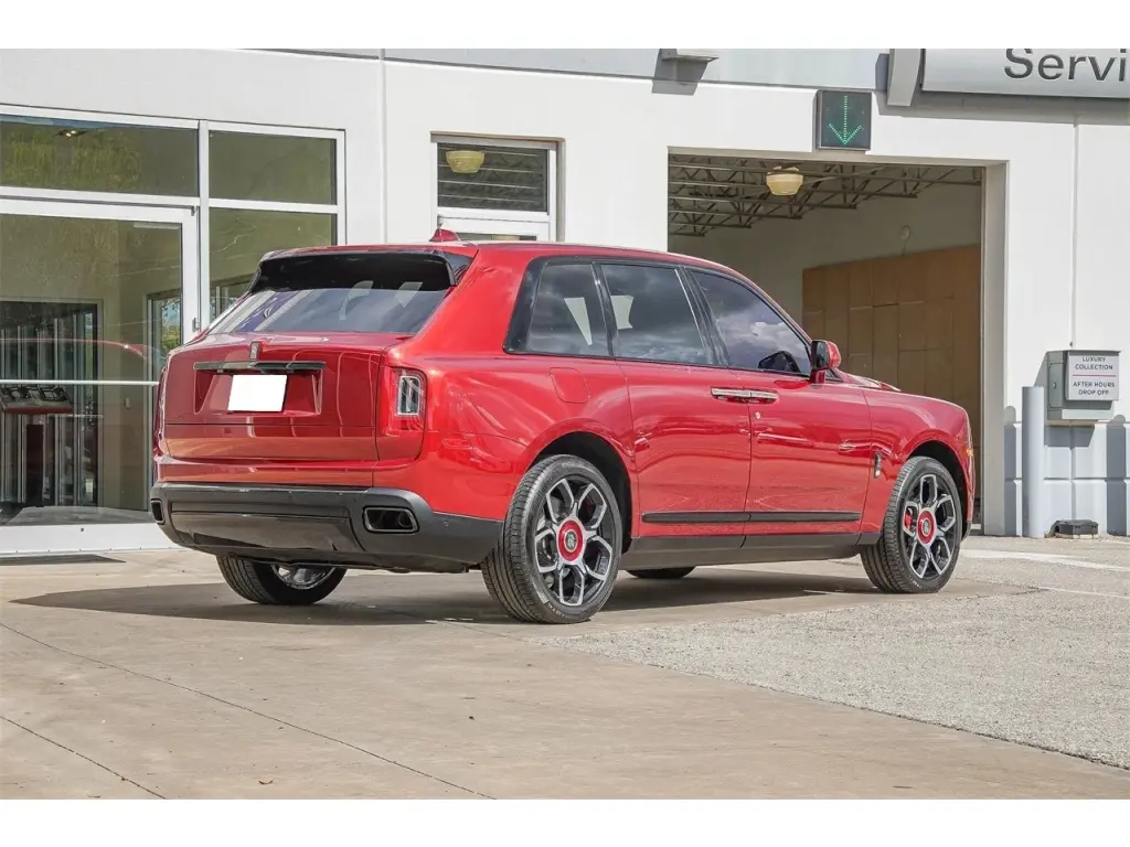 2024 Black Badge Cullinan