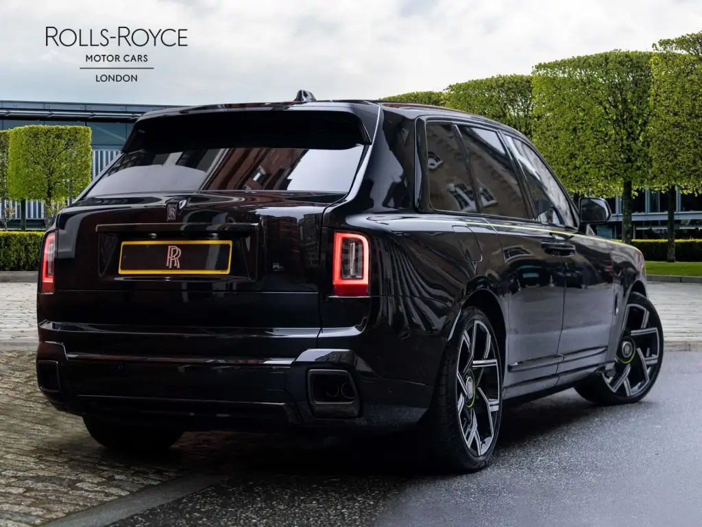 2025 Black Badge Cullinan