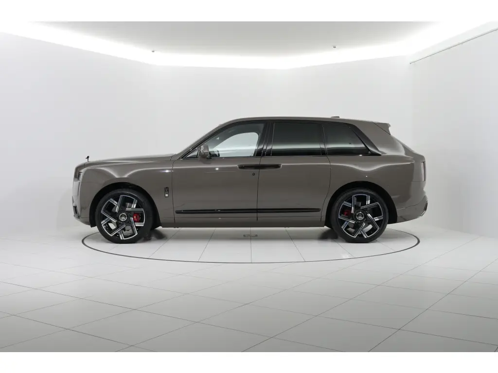 2025 Black Badge Cullinan