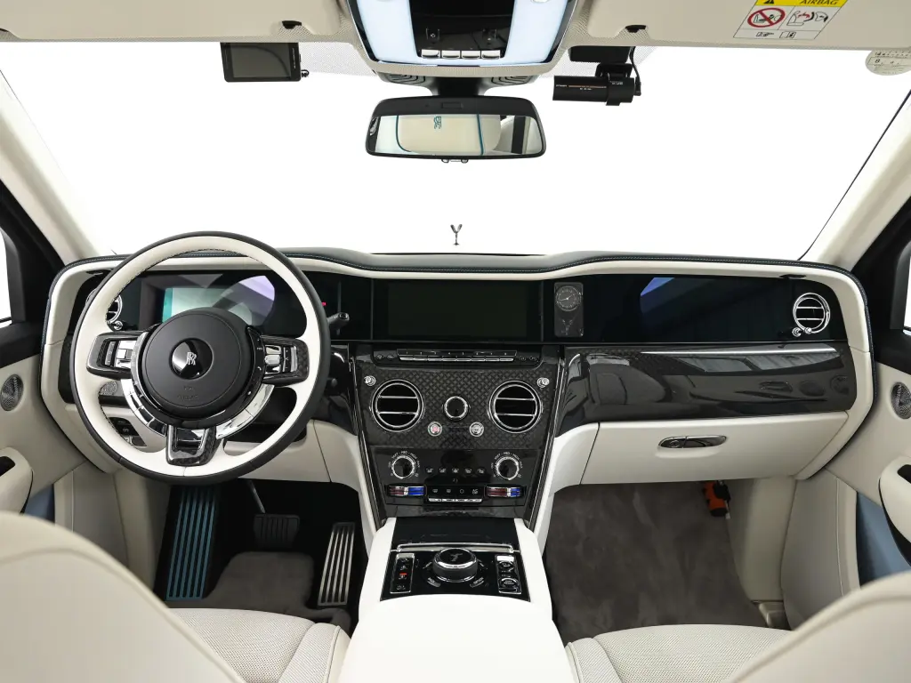 2025 Black Badge Cullinan