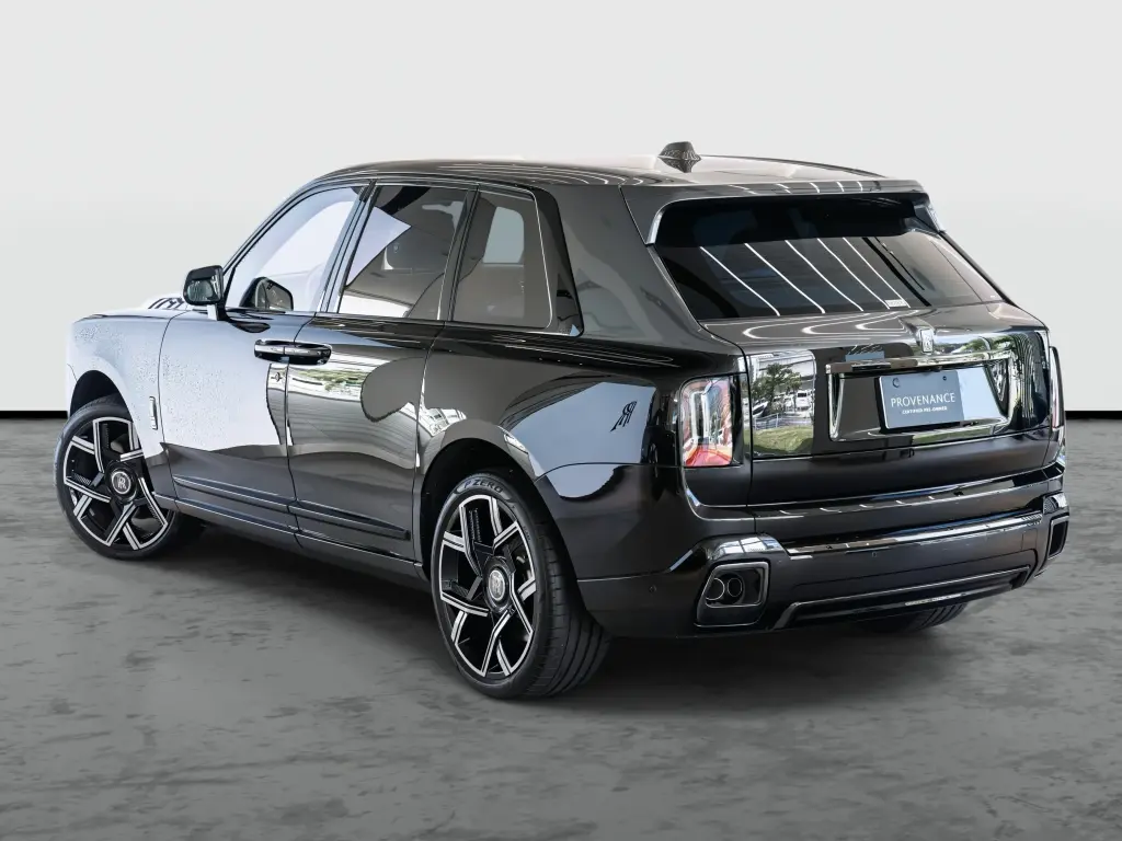 2025 Black Badge Cullinan