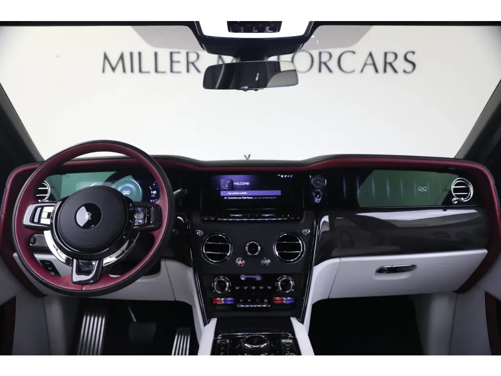 2025 Black Badge Cullinan