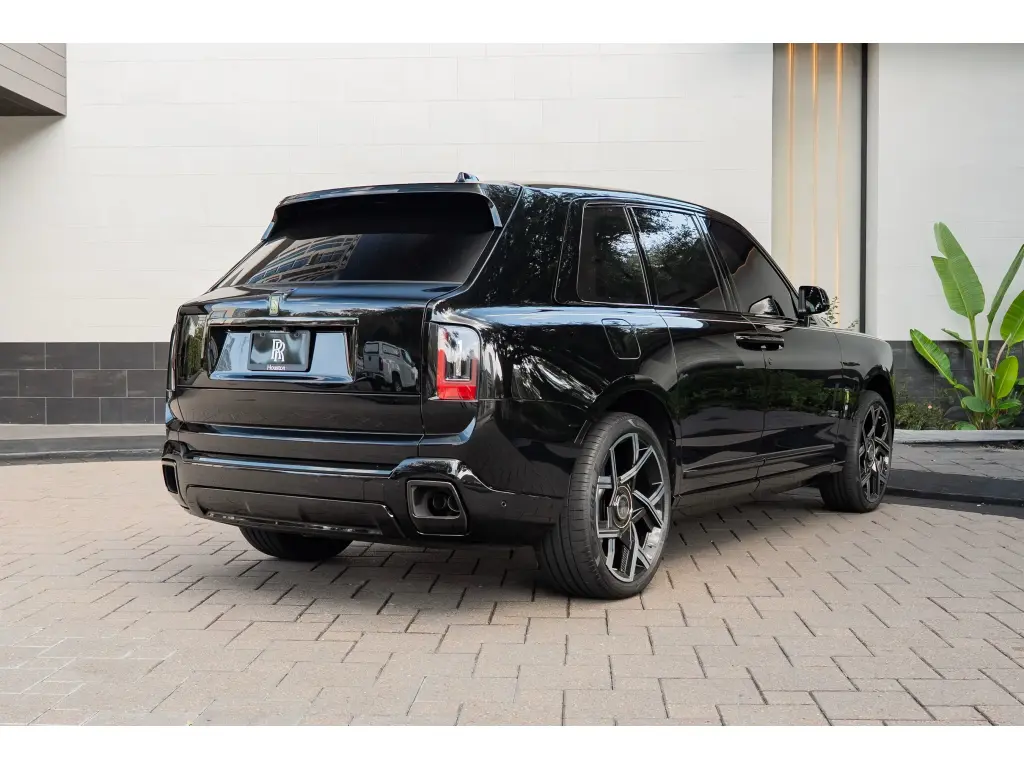 2025 Black Badge Cullinan