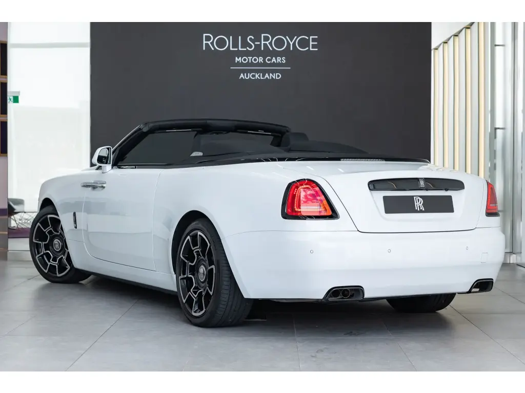 2020 Black Badge Dawn